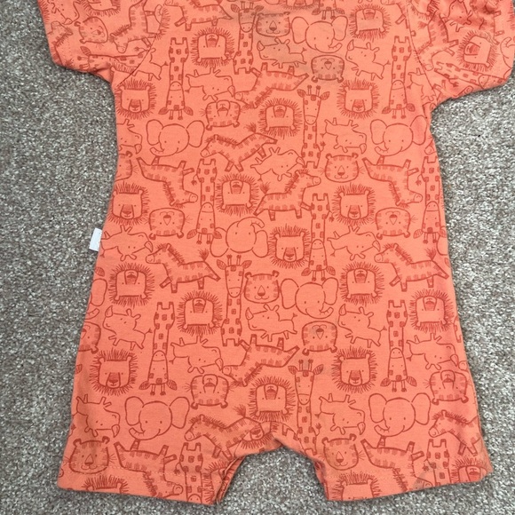 Orange Unisex Tiger Romper. 24 month. 100% Cotton. Gently Used. No Brand for Tag - Picture 4 of 5